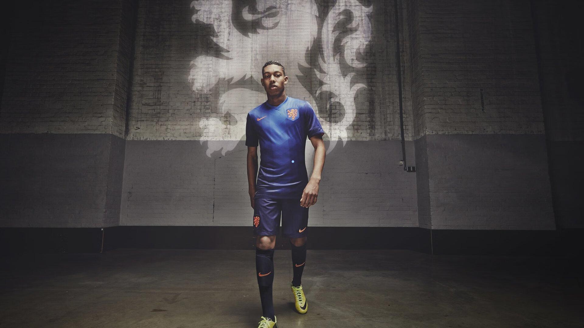 斯科蒂-巴恩斯缔造历史壮举，五项核心数据均跻身联盟前25，本季独领风骚