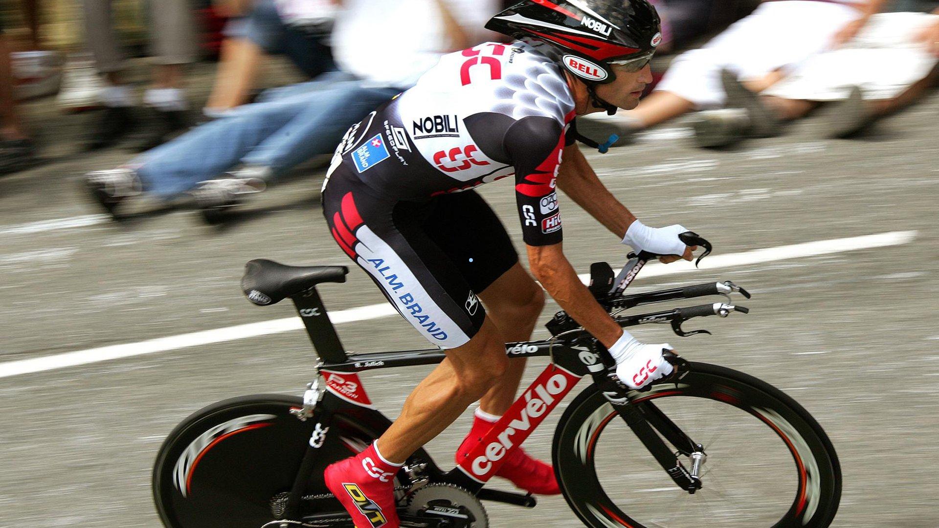 阿韦洛亚执掌皇马帅印，赛季成绩成留任唯一标准